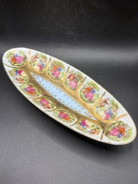 Royal Vienna Vintage Gold Leafed Courting Couples Oval Dish Fragonard Love Story